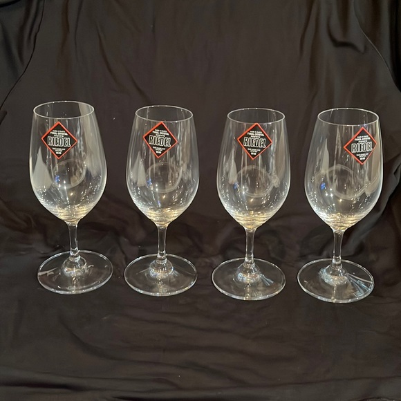 Riedel Dining Riedel Wine Glasses Set Of 4 New Poshmark